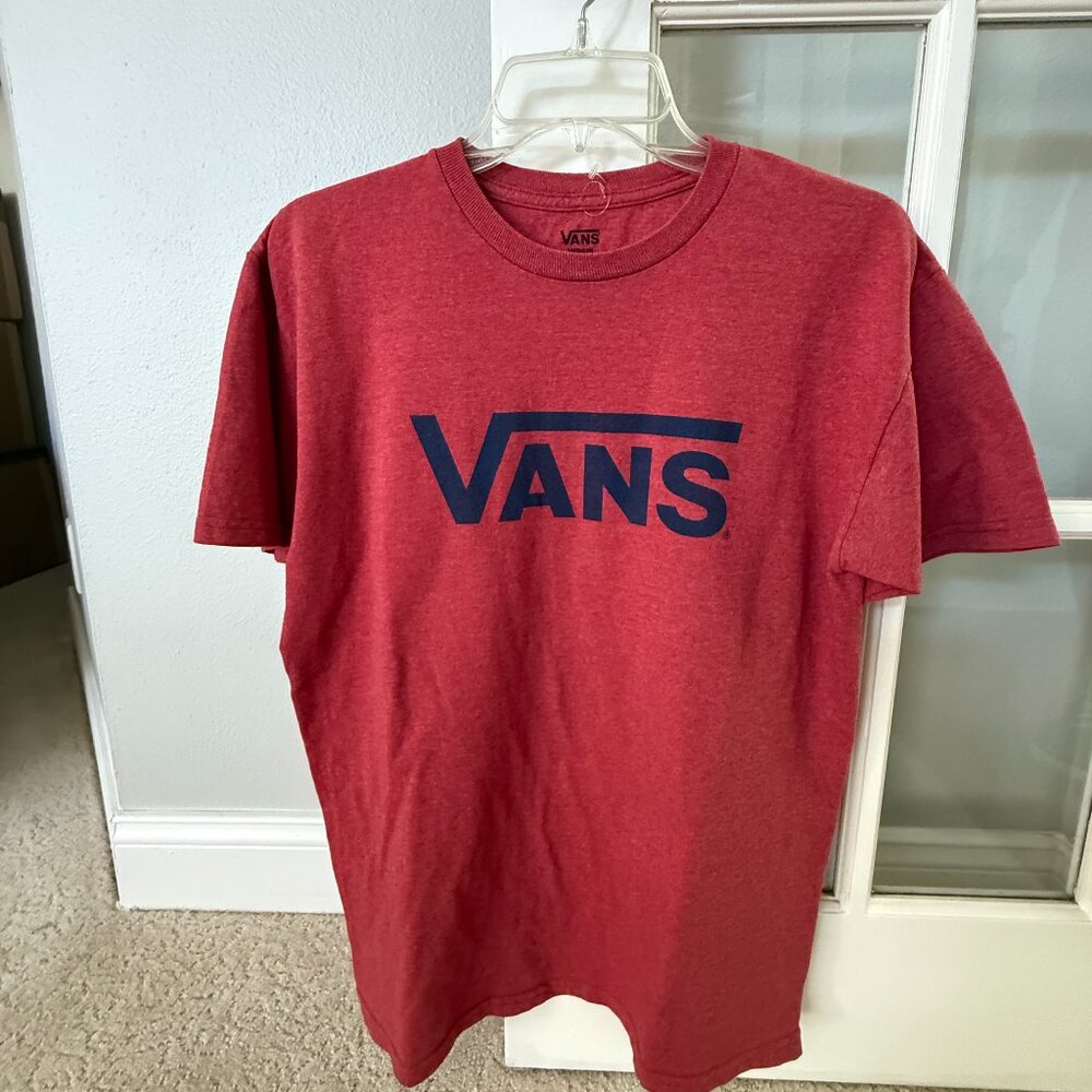 Vans Logo Short Sleeve T Shirt Men's Medium Red Retro Skater Casual Top New